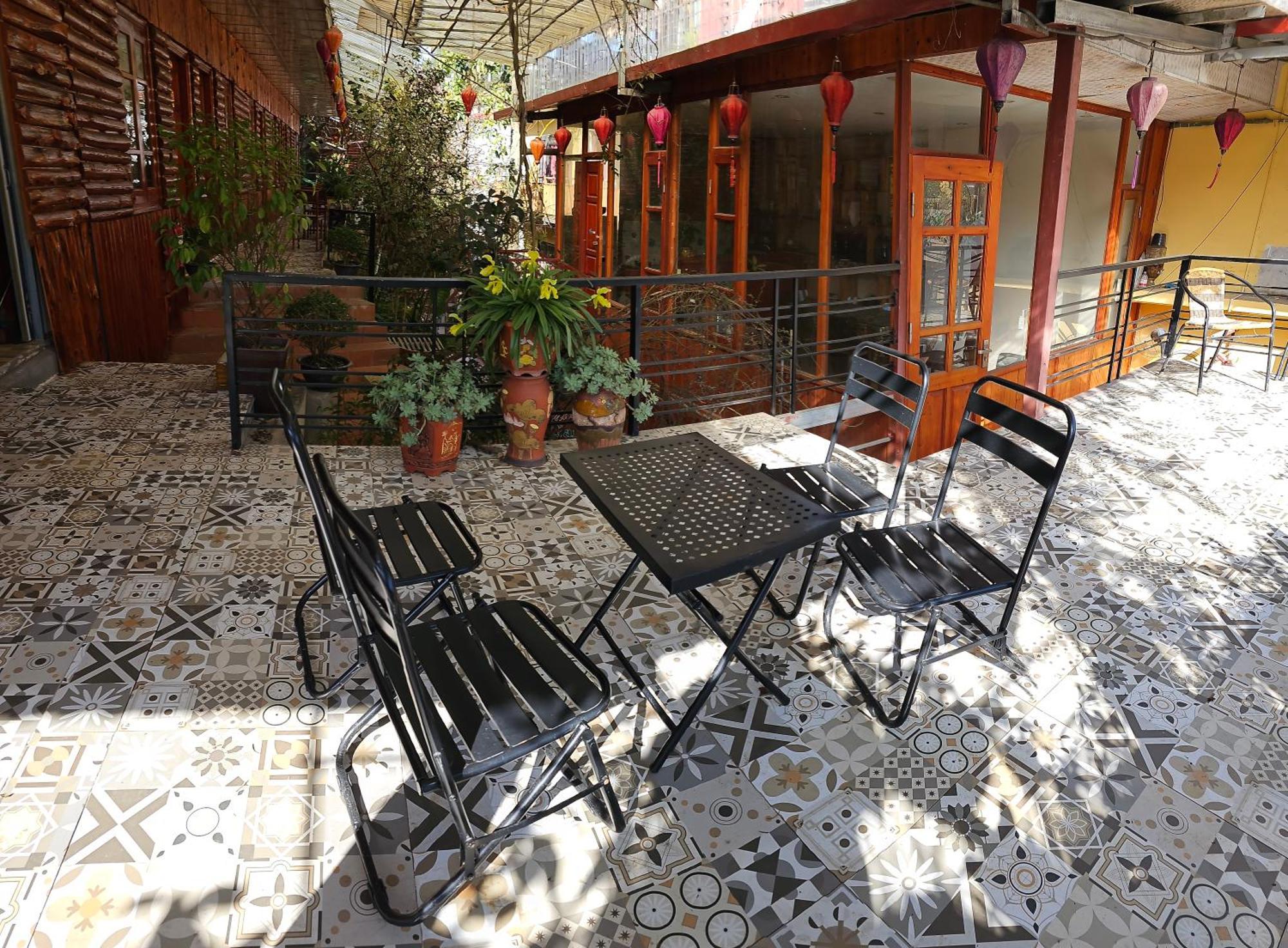 गेस्ट हाउस Dang Khoa Garden 3*